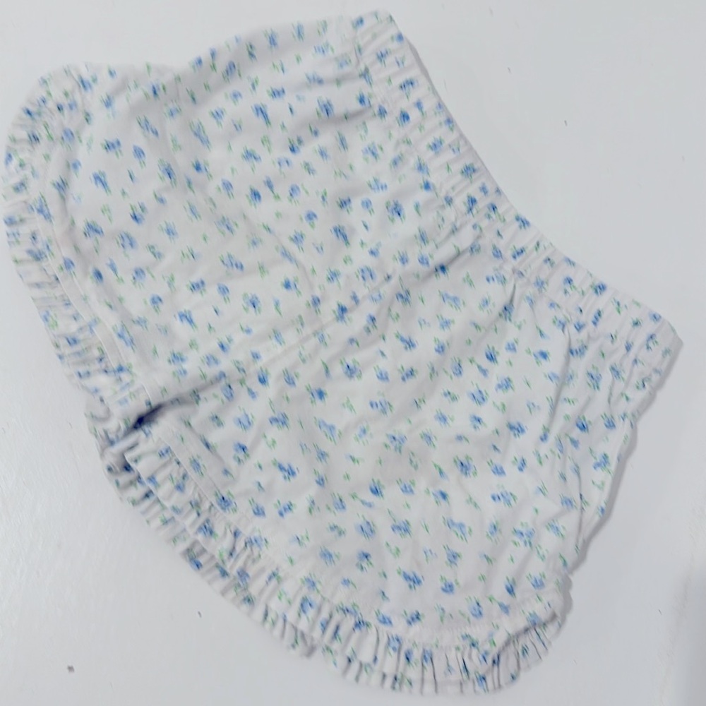 24 mo shorts blue white and green flowers with cute detail ruffle